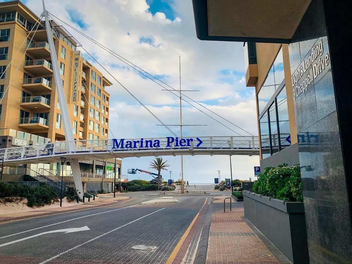 Watercolours On Marina Apartment Glenelg